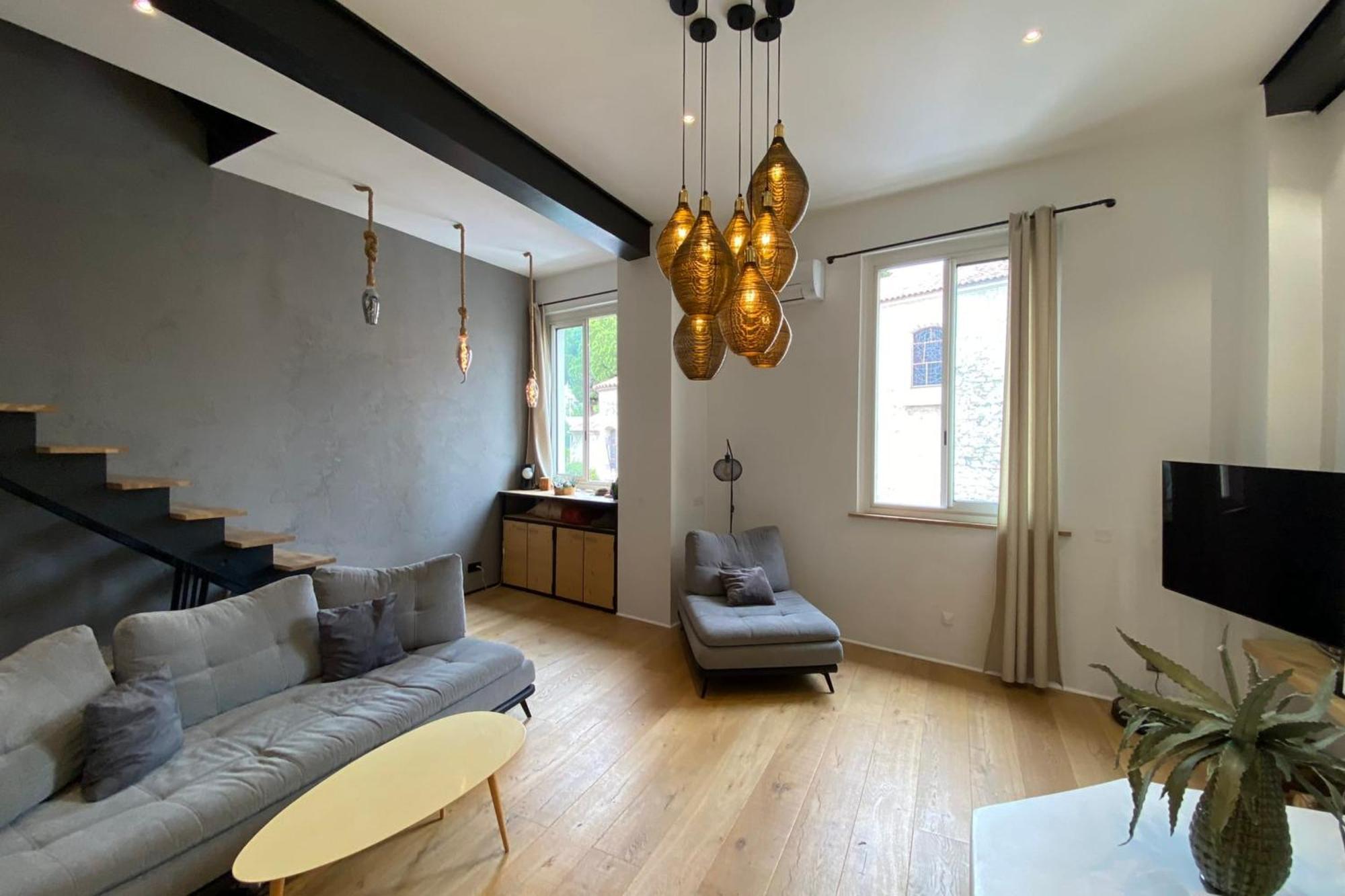 06bx Superb Loft - 100m2 - 6 People *